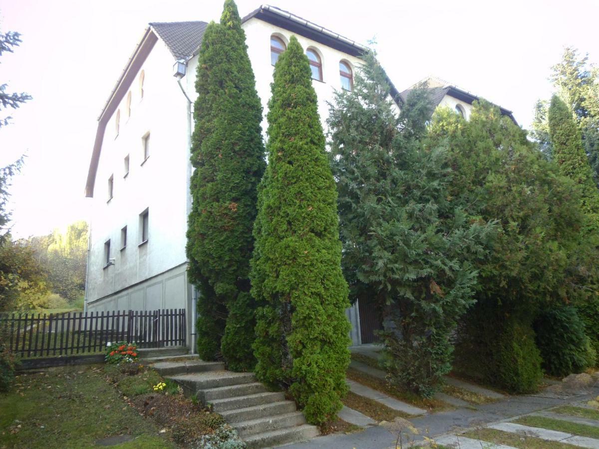 Aulich Apartman Miskolc Bagian luar foto